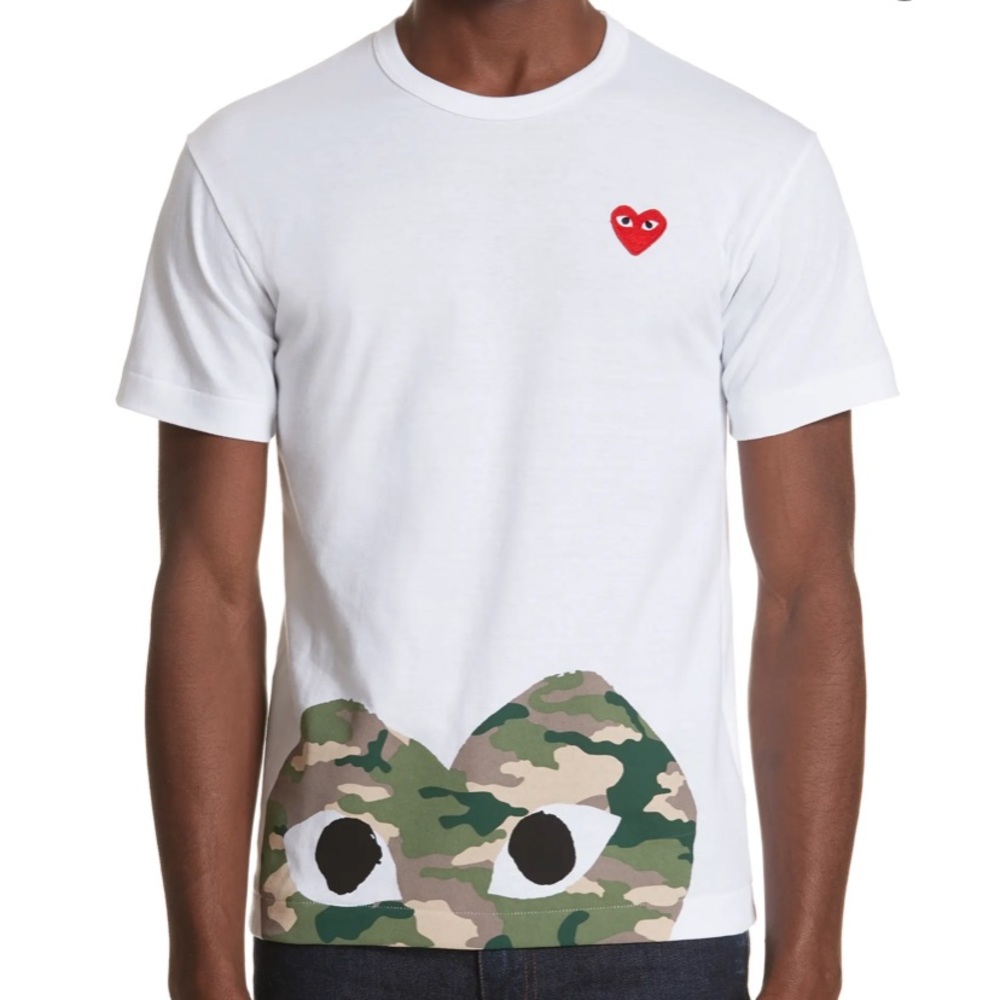 Come des Garcons Play Camo Peek Heart T-Shirt